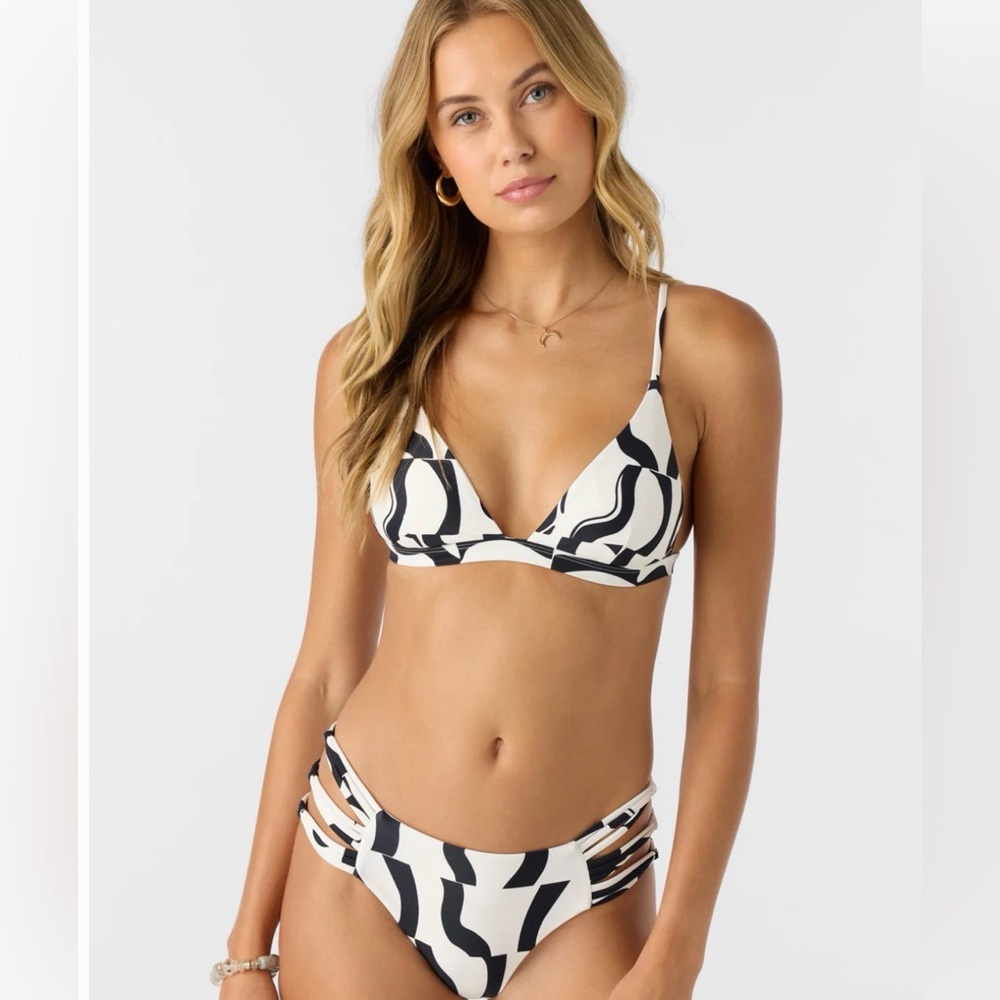 NWT O’Neill warp geo seaside bikini